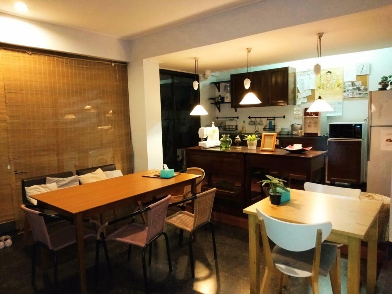 House 23 Guesthouse Bangkok Eksteriør bilde