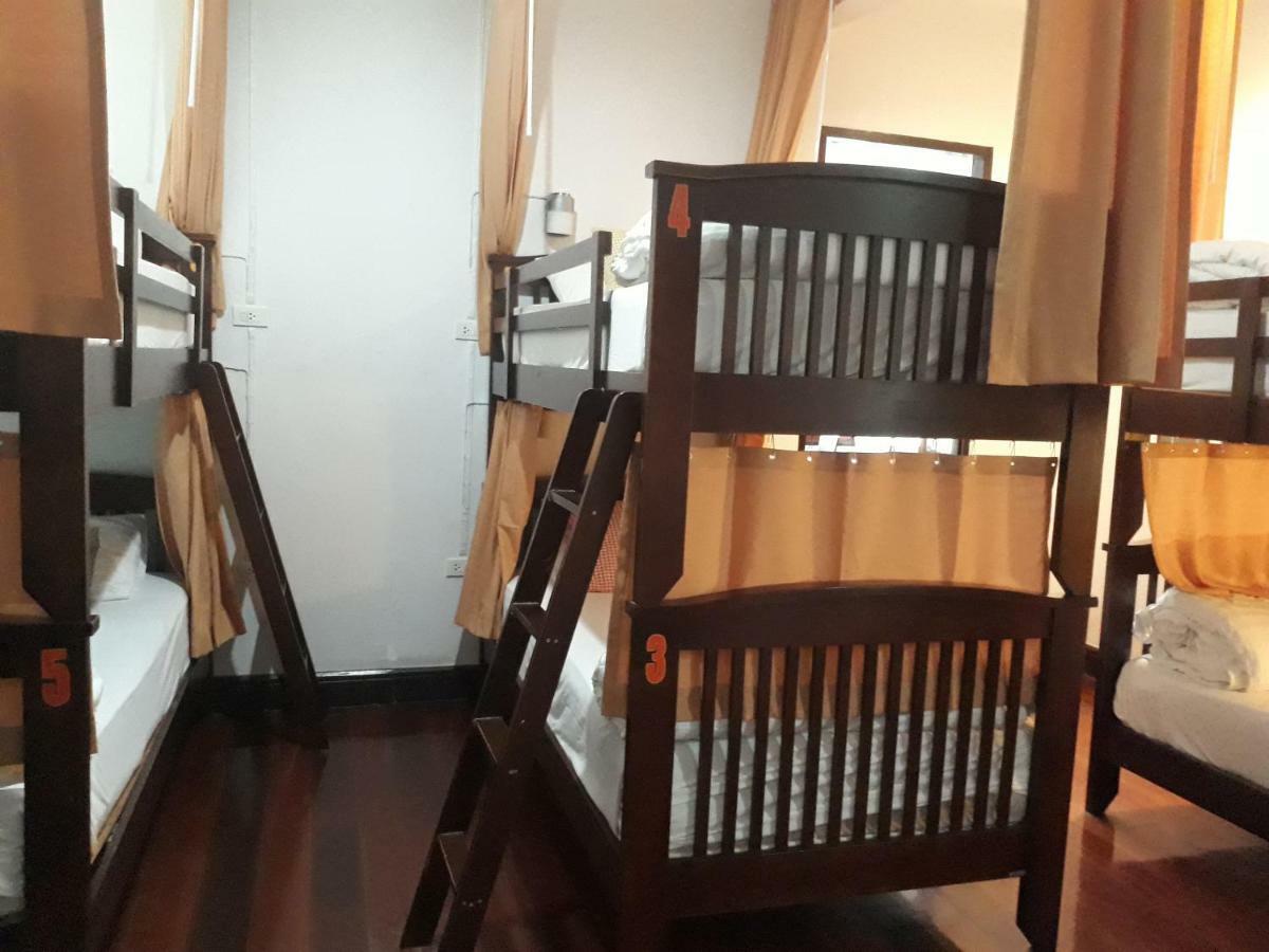 House 23 Guesthouse Bangkok Eksteriør bilde
